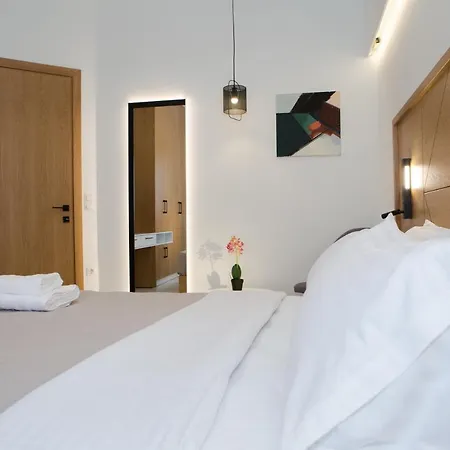 Wink Bnb Paraliaki Apartamento *