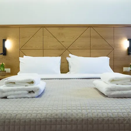 Wink Bnb Paraliaki Apartamento *