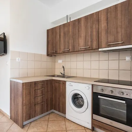 Apartamento Wink Bnb Paraliaki *