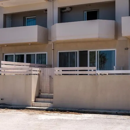 Wink Bnb Paraliaki Apartamento Kíssamos